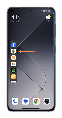 HyperOS screenshots on how to launch a floating window via the Sidebar of your Xiaomi smartphone.