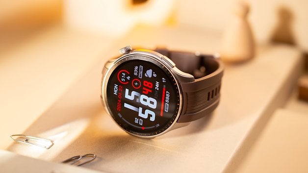 The Amazfit Balance smartwatch watch face highlighted