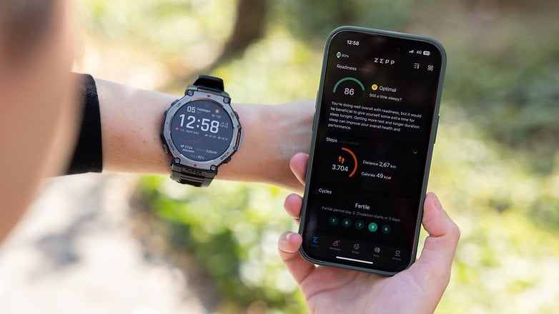 Amazfit T-Rex 3 Zepp app companion home screen highlighted