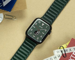 Alza Black-Weeks: Apple Watch Series 7 für knapp 350 Euro!