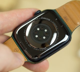 Apple's watches may employ a fully accurate temperature sensor