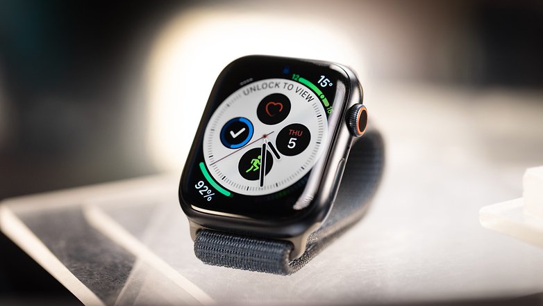 You can tap your thumb and index finger together to remotely control the Apple Watch Series 9.