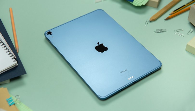 NextPit Apple iPad Air Back