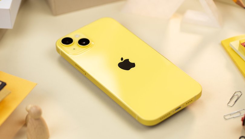 NextPit Apple iPhone 14 Plus Yellow 2023