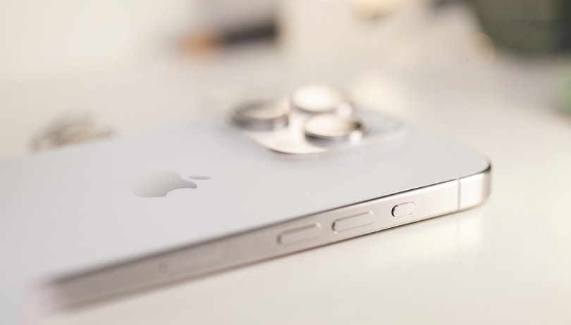 Boční tlačítko nextpit iPhone 15 Pro