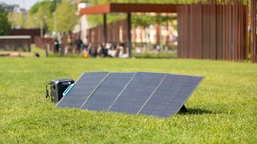 Test du Bluetti PV200: Un panneau solaire efficace pour partir en camping