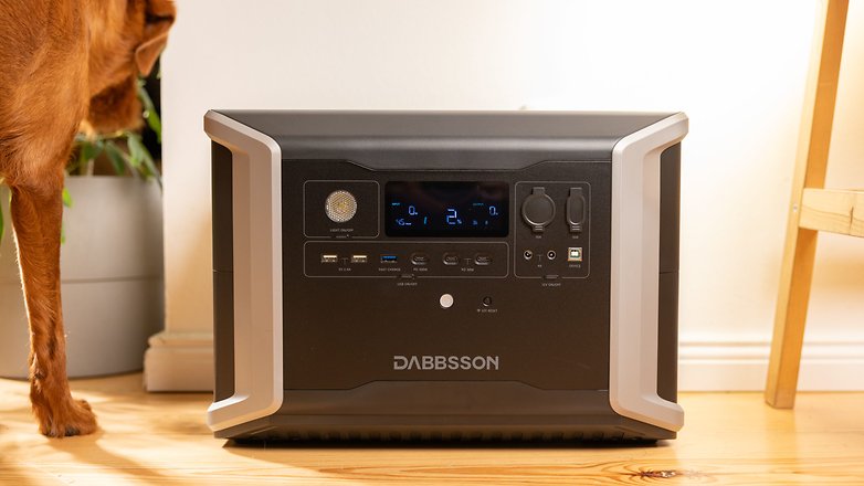 Dabbsson DBS2300 von vorne