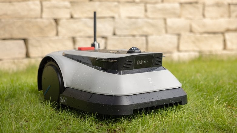 Ecovacs Goat G1-800 Hero Ecovacs Goat G1-800 Hero