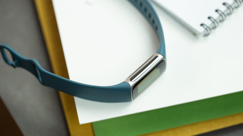 Fitbit Charge 5 Specifications, Features and Price - Geeky Wrist