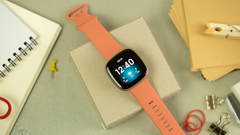 Fitbit Versa 3: Test – ein Preis-Leistungs-Tipp? - COMPUTER BILD