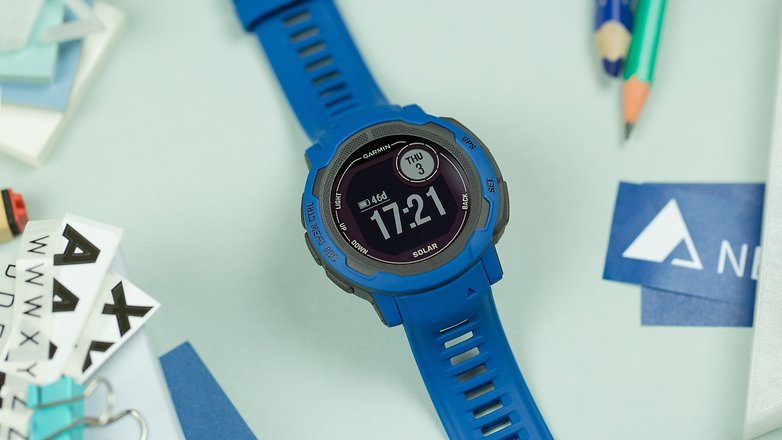 Garmin Instinct 2 von vorne