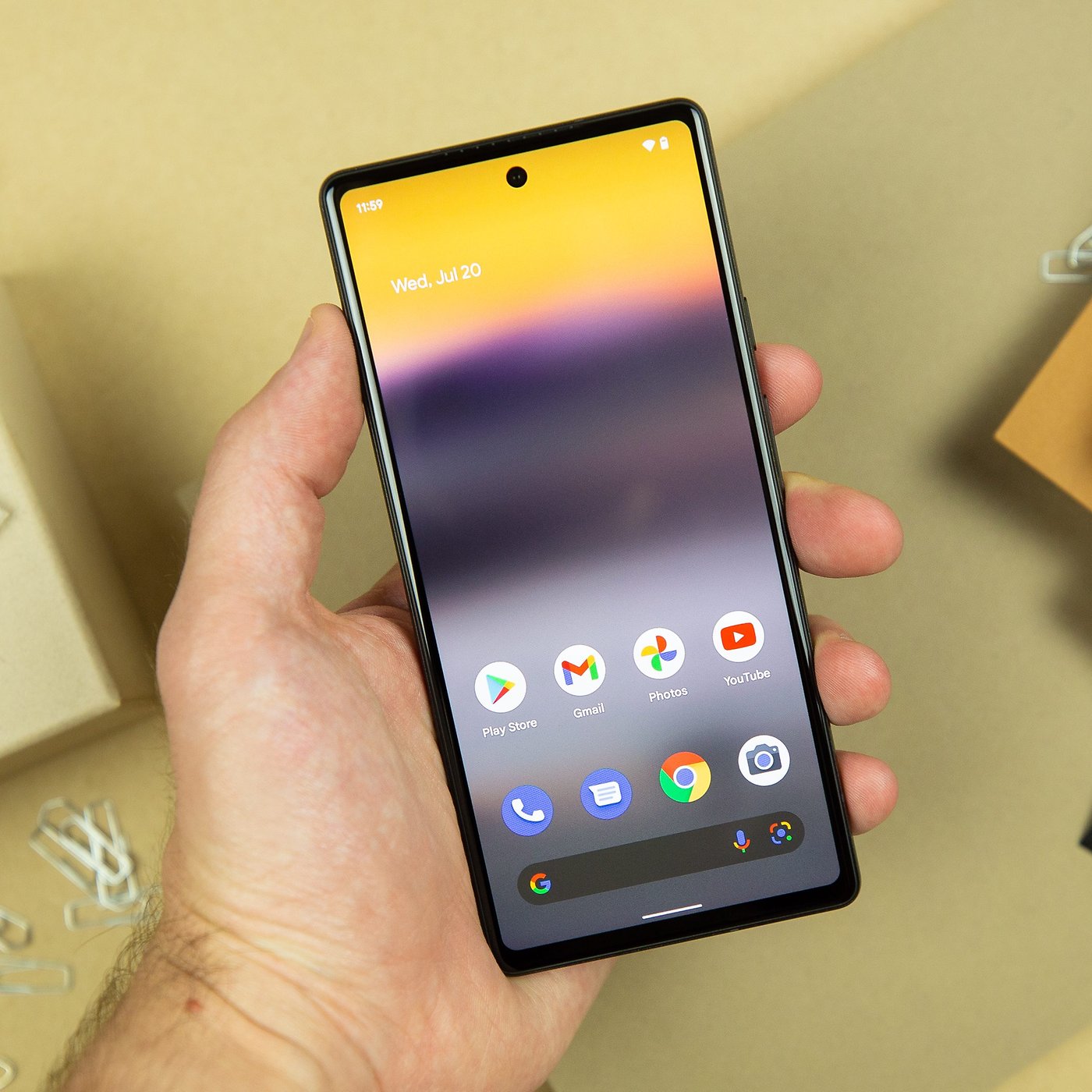 Google Pixel 6a 2022年製 Google Pixel 6a Review: The Best Under-$500 Phone of 2022