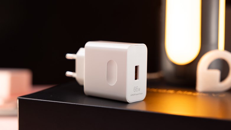 HONOR SuperCharge Power Adapter (Max 66W) - HONOR Global