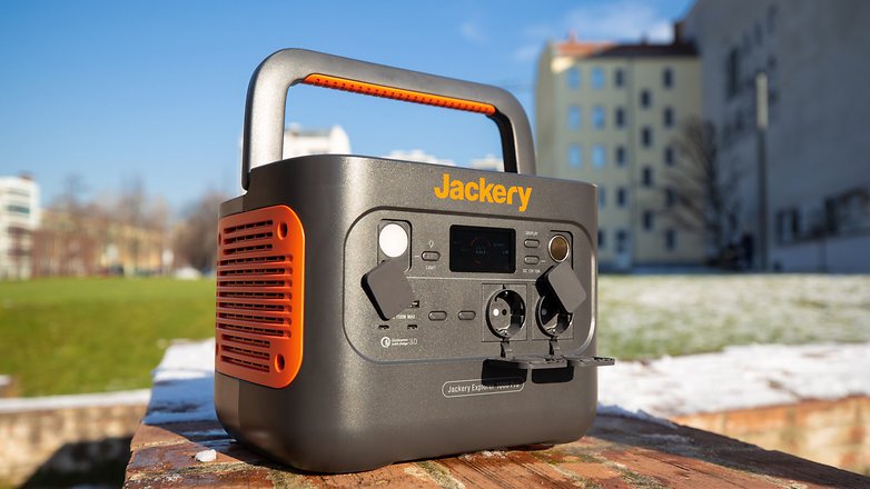 Jackery Explorer 1000 Pro