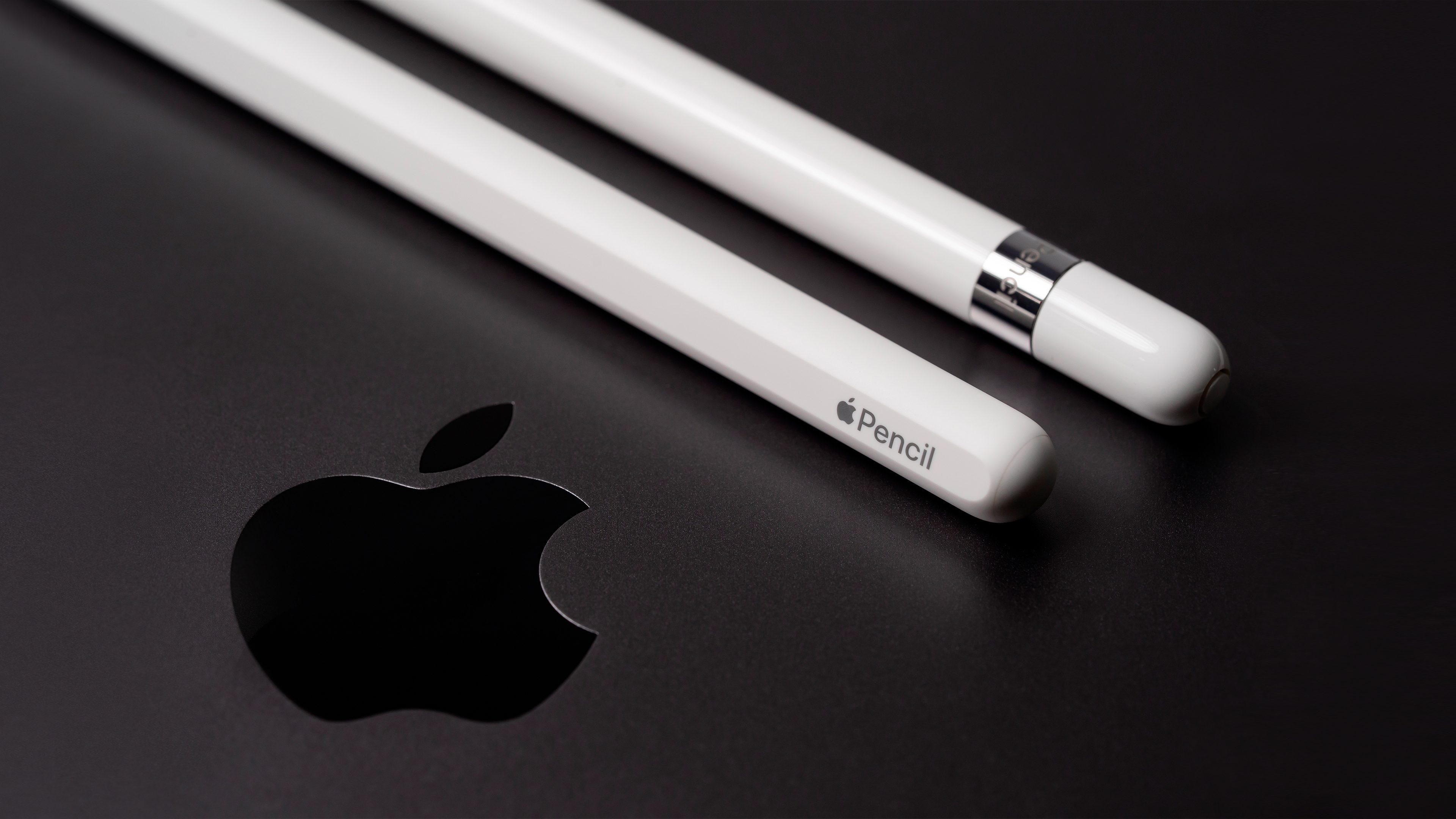 Apple Pencil 1st and popular 2nd Generation