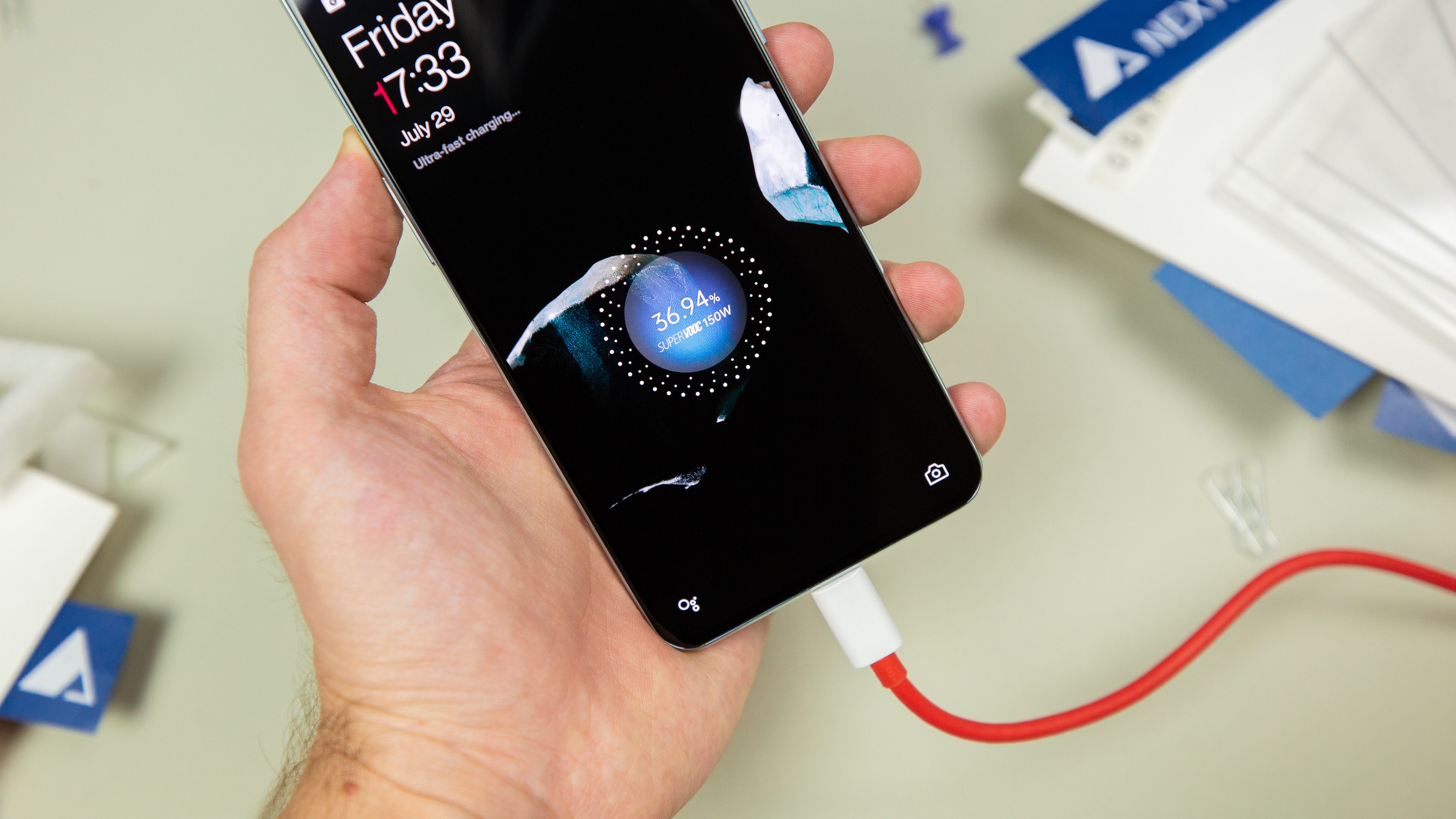 NextPit_OnePlus_10T_Fast_Charging.jpg