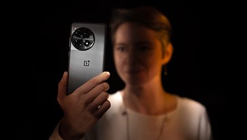 A person holding the OnePlus 12R
