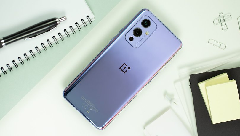 NextPit OnePlus 9 back