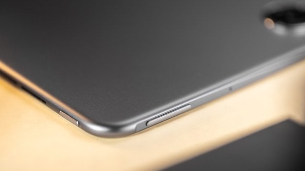 OnePlus Pad 2 power button and volume rocker up close.