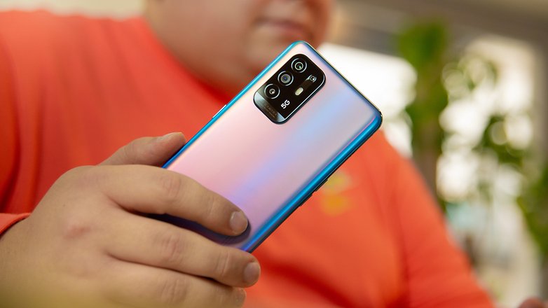 Review: OPPO A94 5G: The mid-range phone for Telstra customers