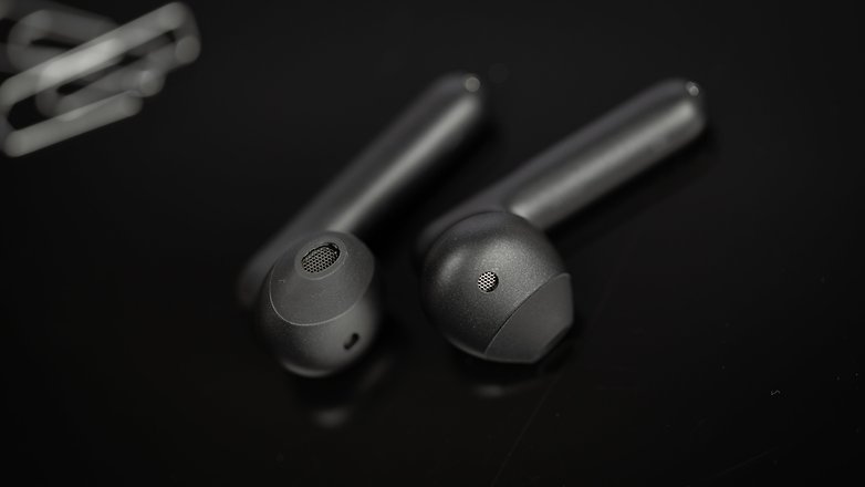 AndroidPIT Oppo Enco Free headphones side