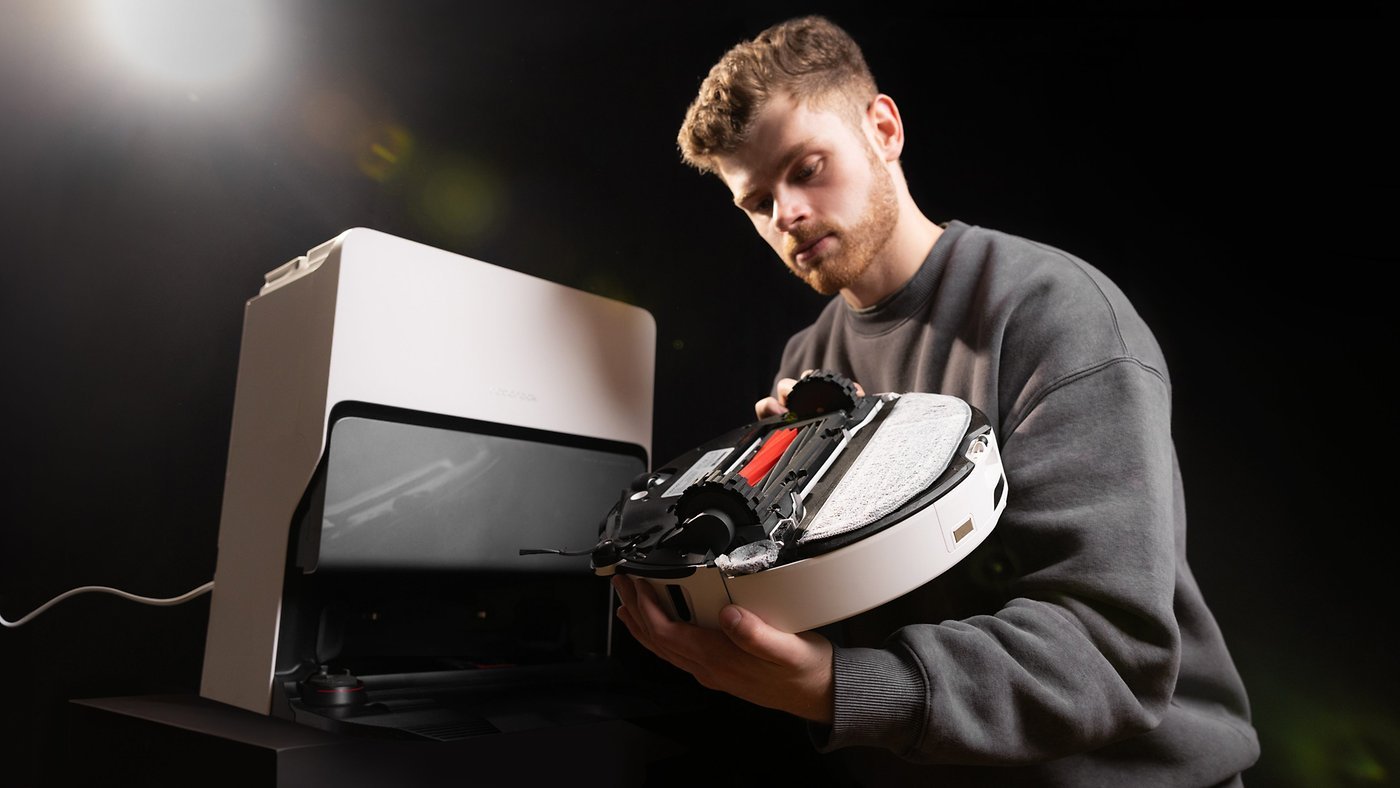 Roborock S8 MaxV Ultra Review: New Benchmark for Robot Vacuums