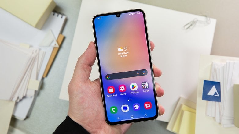 Galaxy A34 display