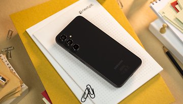 Black Friday: Le Galaxy A54 à -170€ avec des Galaxy Buds FE et un chargeur offerts