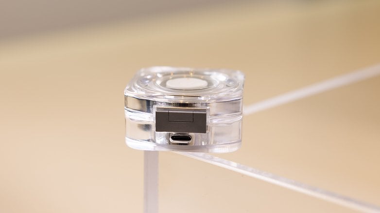 Lorsque le boîtier du Samsung Galaxy Ring