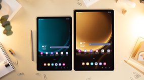 Galaxy Tab S9 FE (left) and Galaxy Tab S9 FE+ (right) side by side