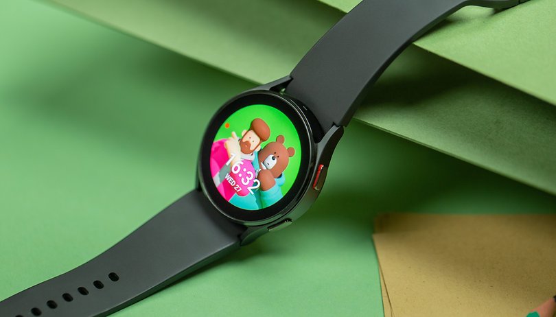 NextPit Samsung Galaxy Watch 4 hour