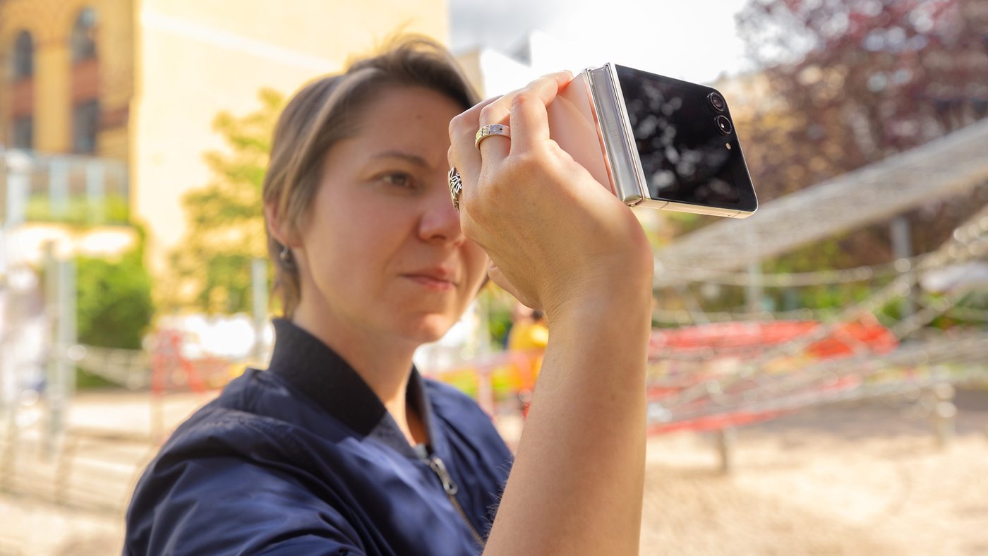 Flex-Modus im Galaxy Z Flip 5: So entfaltet Ihr das volle Potenzial!