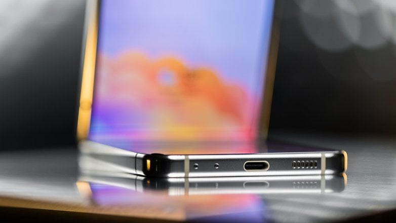 Kajian semula Samsung Galaxy Z Flip 5