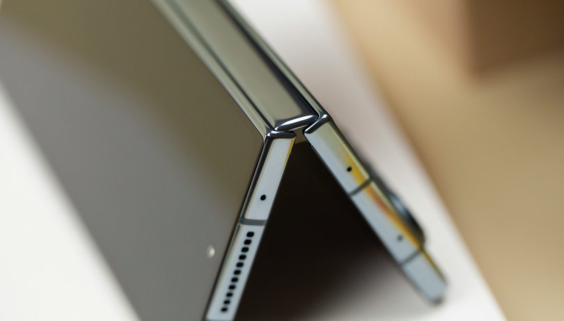 NextPit Samsung Galaxy Z Fold 4 Flde Hinge