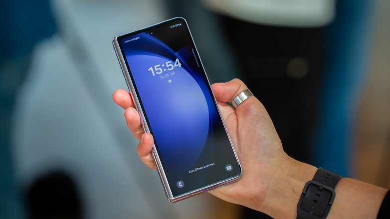 Samsung Galaxy Z Fold 5 Samsung Galaxy Z Fold 5