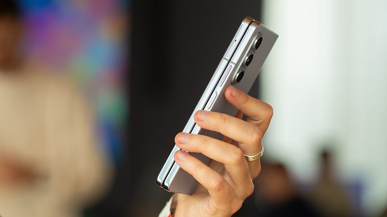 Samsung Galaxy Z Fold 5 Samsung Galaxy Z Fold 5