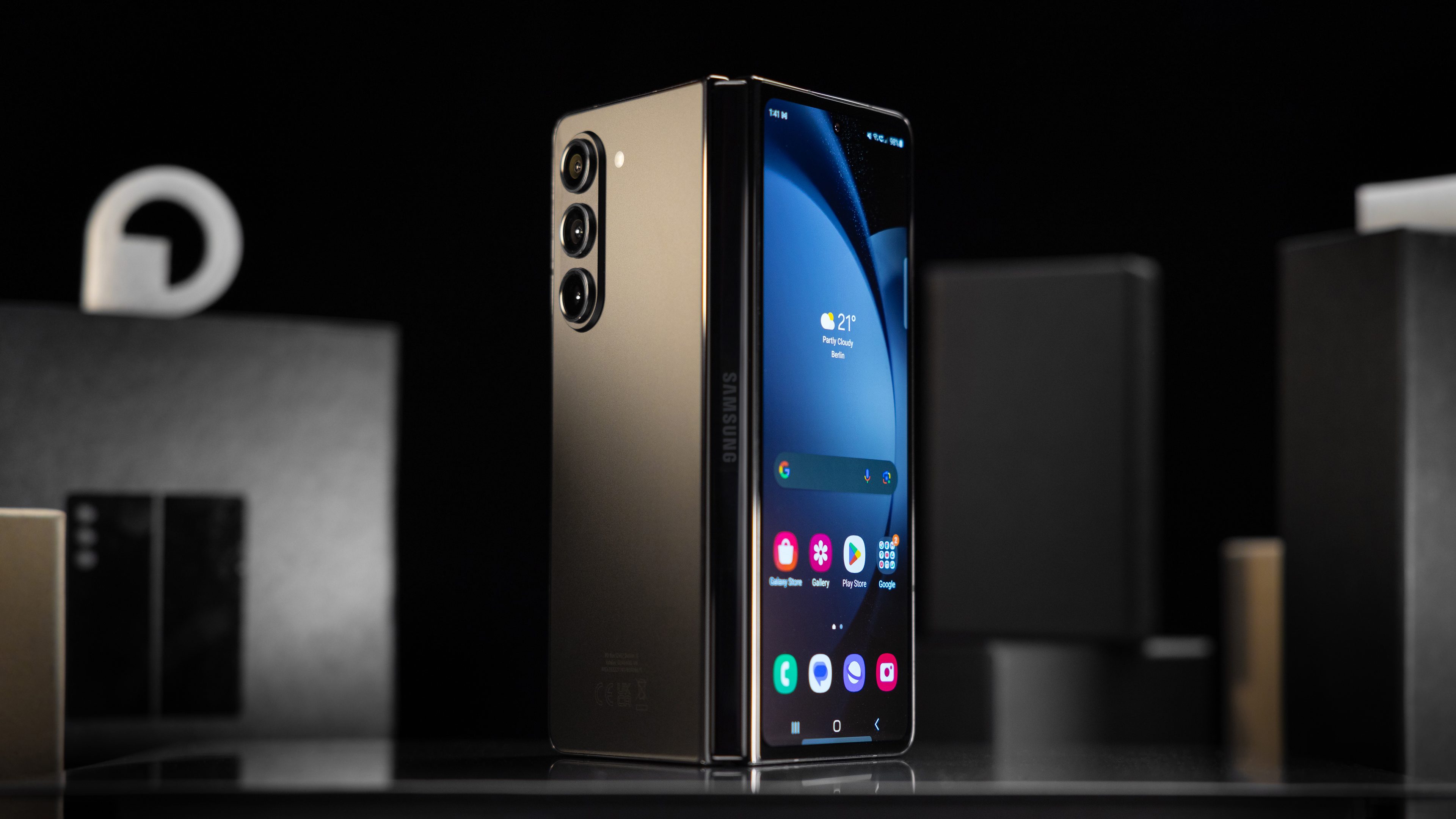 Samsung Galaxy Z Fold 6 Ultra Fotos und Details