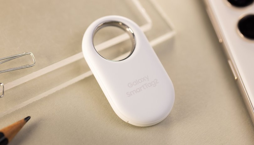 Buy Samsung's Galaxy SmartTag 2 for 38% Off and Stop Losing Stuff nextpit Samsung SmartTag2 Test Review