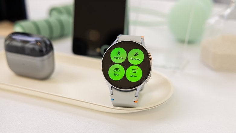 Un gros plan de la Galaxy Watch 7