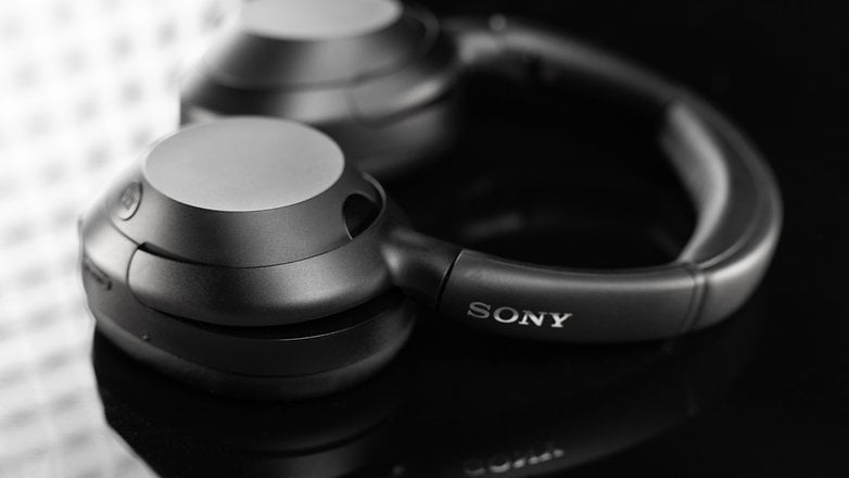 The Sony ULT WEAR is very sexy in matte black.