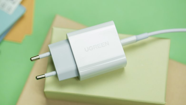 NextPit Ugreen charger usb