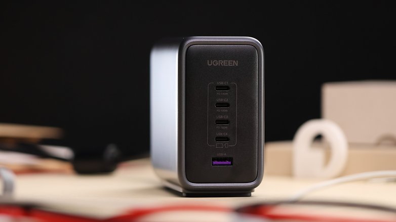 Review of the UGREEN Nexode 300W USB-C Charger - TurboFuture