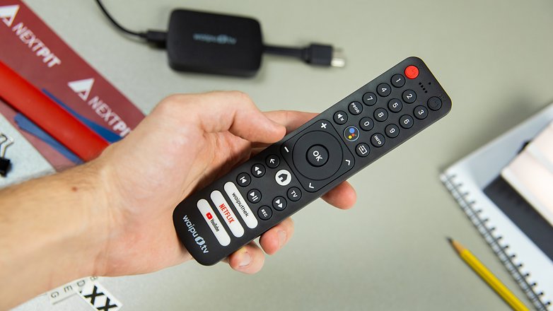 NextPit Waipu tv Streaming Stick remote
