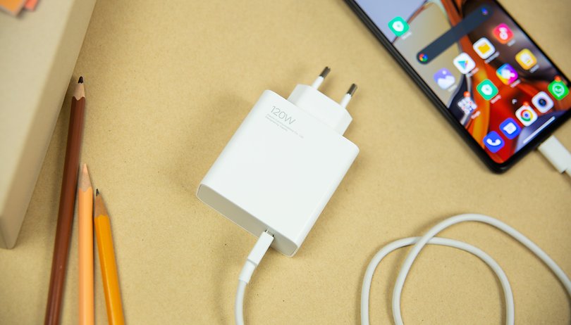 NextPit Xiaomi 11T Pro charger