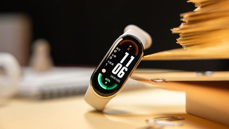 Xiaomi Band 8 Review : Fashion Sports Smartband