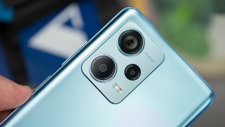 The Xiaomi Note 12 Pro+ is a prime example of a smartphone with an outstanding price-performance ratio.