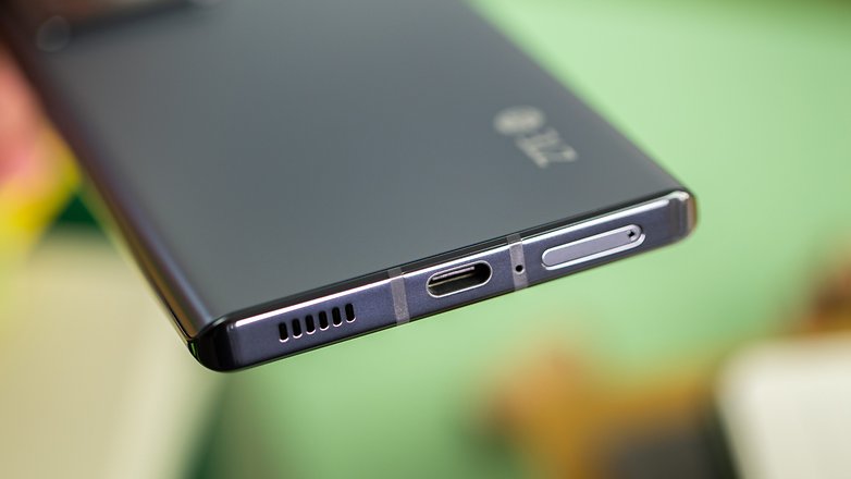 NextPit ZTE Axon 30 Ultra usb