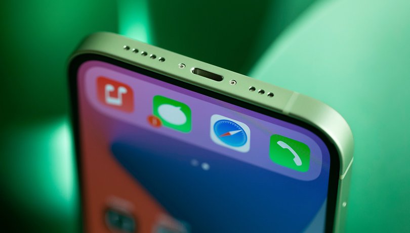 iPhone Sticking With Lightning Port Over USB-C for 'Foreseeable Future' -  MacRumors