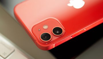 Apple's iPhone 16 May Return to a Vertical Camera Layout