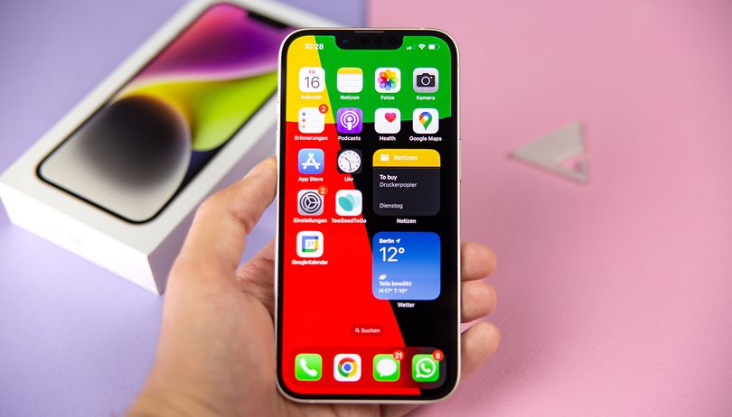 No More Green Bubbles? Apple to Adopt RCS on iPhones from 2024